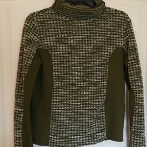 Nike Nikepro Hyperwarm Long Sleeve Olive Green Top